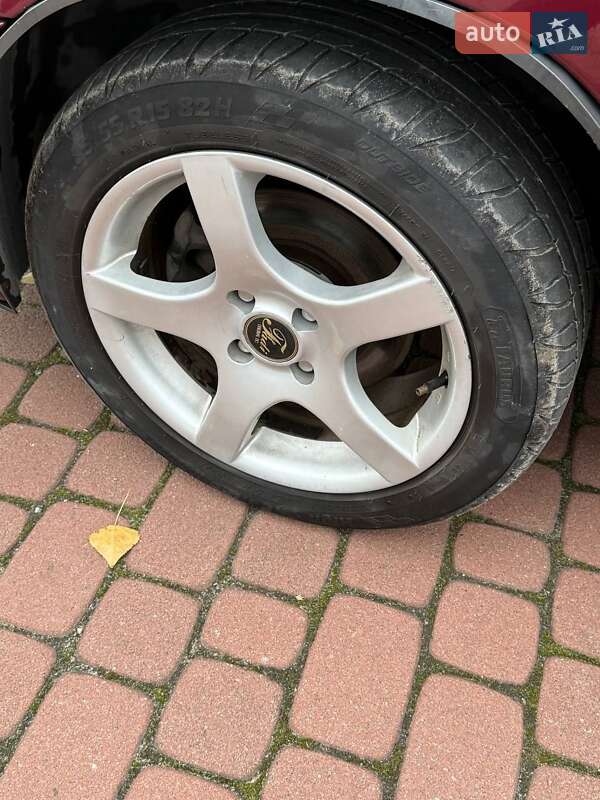 Хэтчбек ВАЗ / Lada 2112 2004 в Каменском