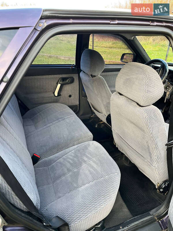 Хэтчбек ВАЗ / Lada 2112 2002 в Золочеве