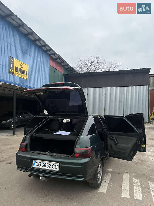 Хэтчбек ВАЗ / Lada 2112 2004 в Нежине фото 2 Хэтчбек ВАЗ / Lada 2112 2004 в Нежине