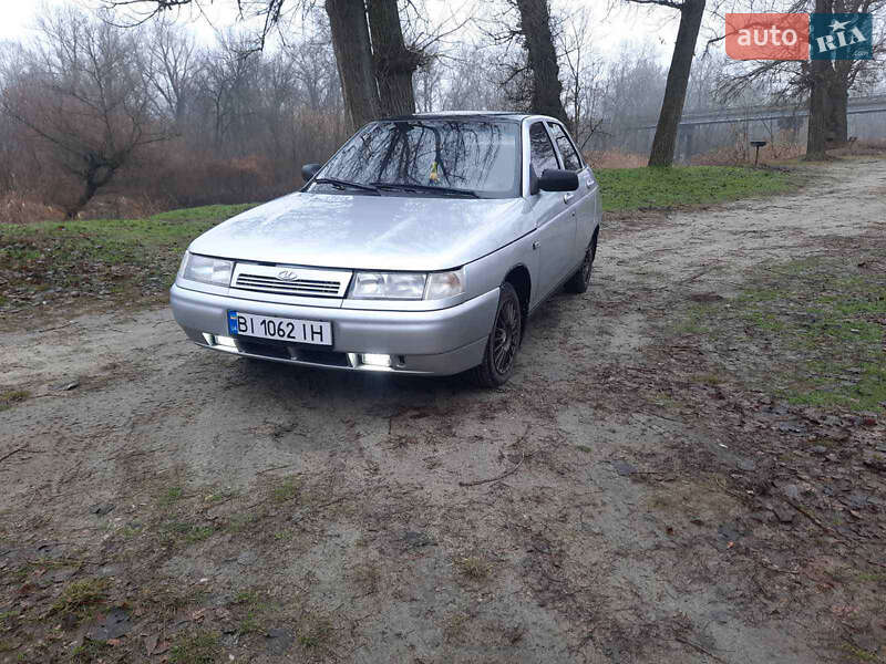 Хетчбек ВАЗ / Lada 2112 2003 в Харкові фото 5 Хетчбек ВАЗ / Lada 2112 2003 в Харкові