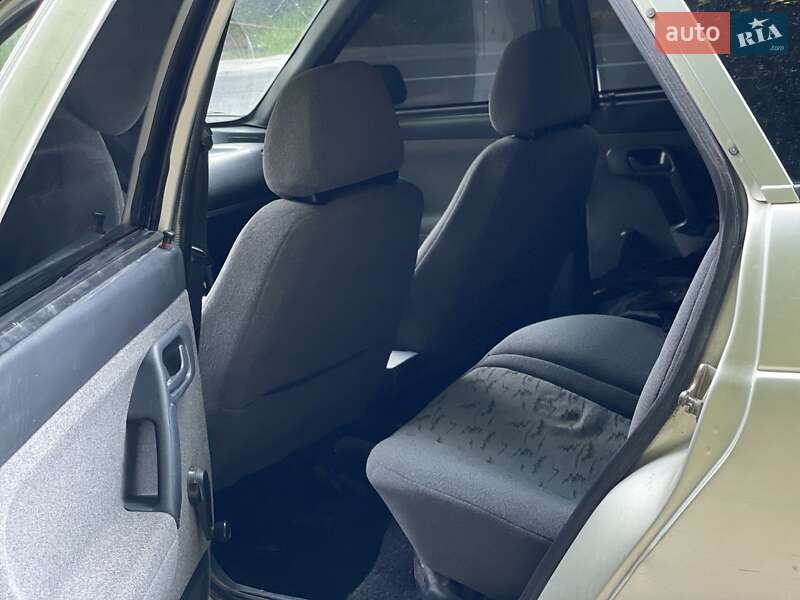 Хетчбек ВАЗ / Lada 2112 2006 в Кременці фото 10 Хетчбек ВАЗ / Lada 2112 2006 в Кременці