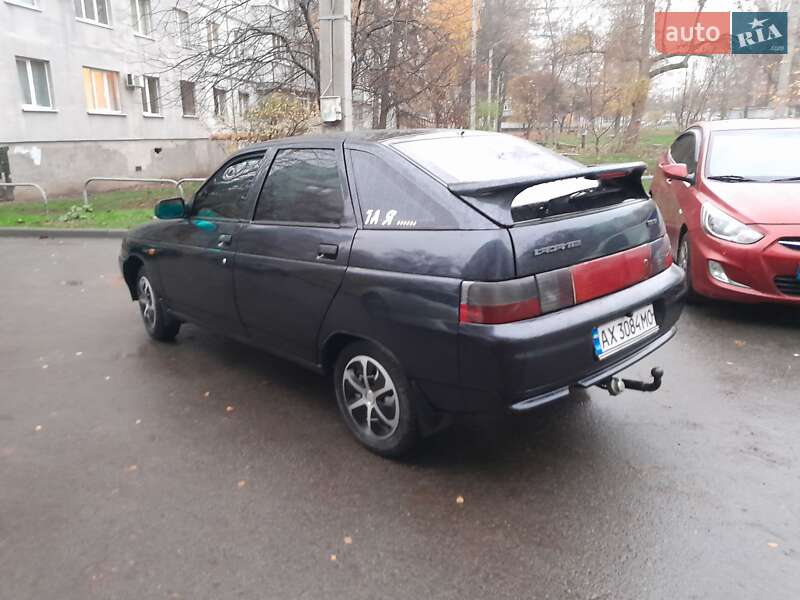 Хэтчбек ВАЗ / Lada 2112 2005 в Харькове