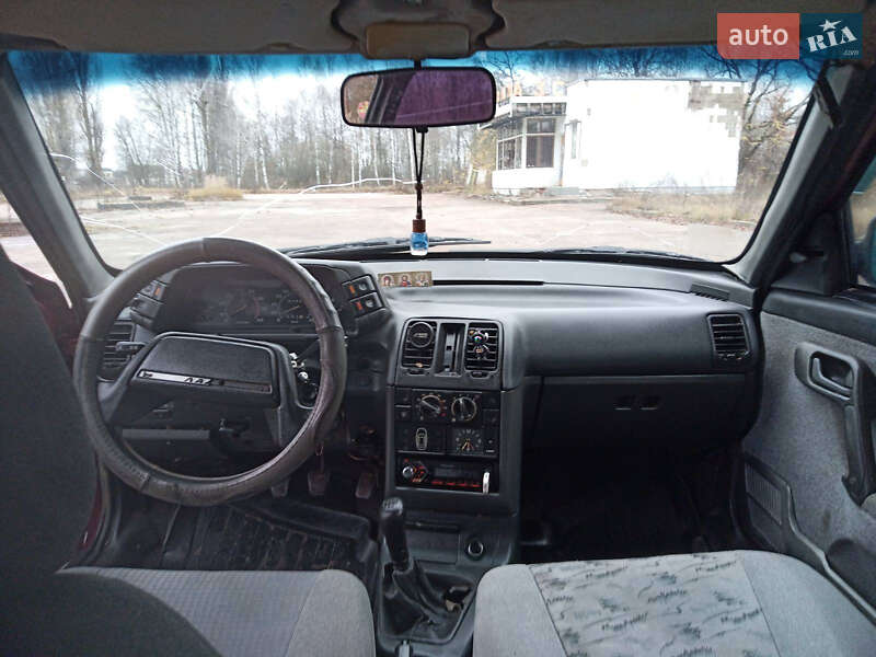 Хэтчбек ВАЗ / Lada 2112 2005 в Чернигове