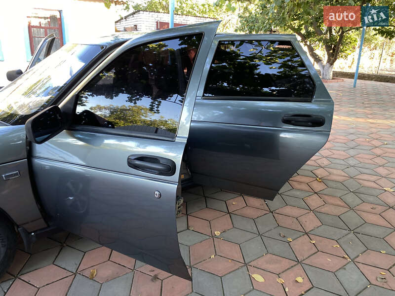 Хэтчбек ВАЗ / Lada 2112 2012 в Первомайске