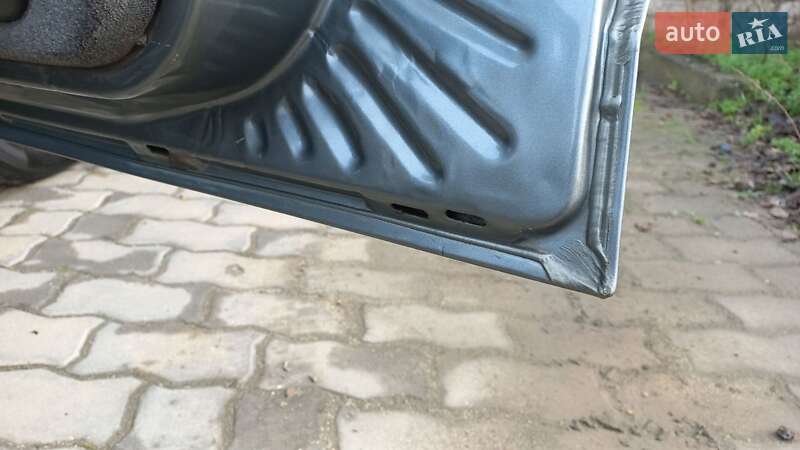 Хэтчбек ВАЗ / Lada 2112 2006 в Николаеве фото 15 Хэтчбек ВАЗ / Lada 2112 2006 в Николаеве