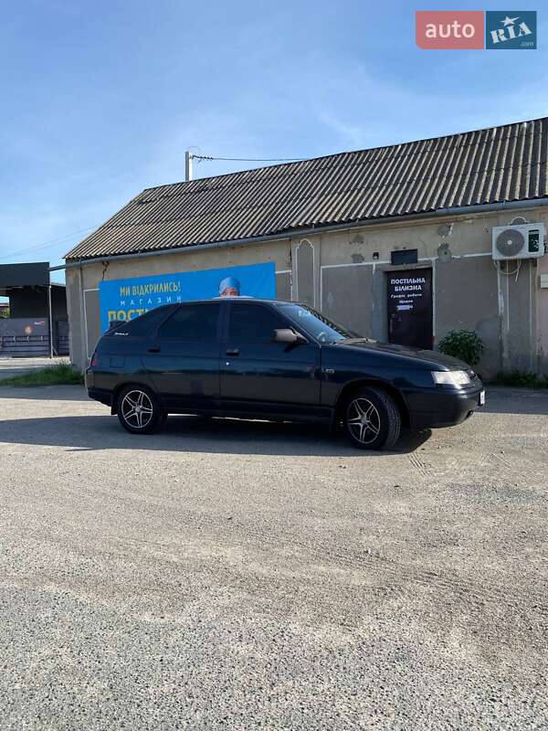 Хэтчбек ВАЗ / Lada 2112 2007 в Брусилове