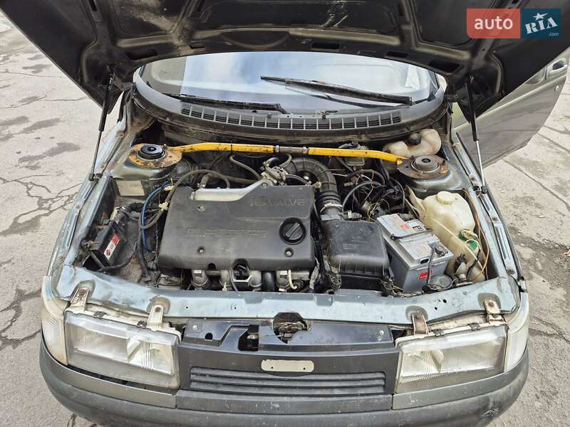 Хетчбек ВАЗ / Lada 2112 2002 в Дніпрі