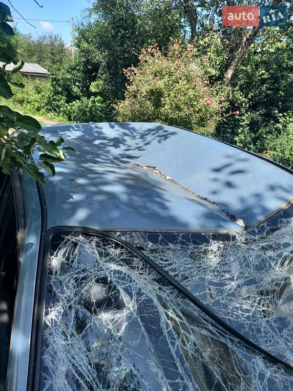 Хетчбек ВАЗ / Lada 2112 2002 в Полтаві фото 5 Хетчбек ВАЗ / Lada 2112 2002 в Полтаві