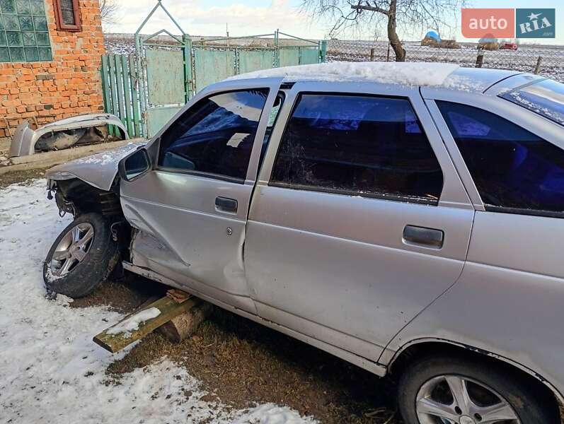 Хэтчбек ВАЗ / Lada 2112 2004 в Львове фото 3 Хэтчбек ВАЗ / Lada 2112 2004 в Львове