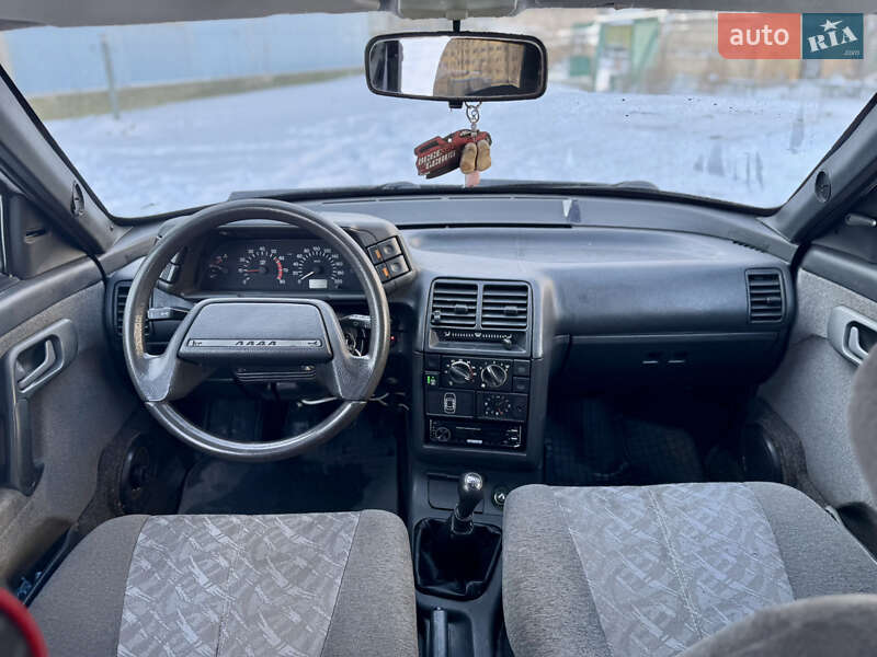 Хэтчбек ВАЗ / Lada 2112 2005 в Киеве