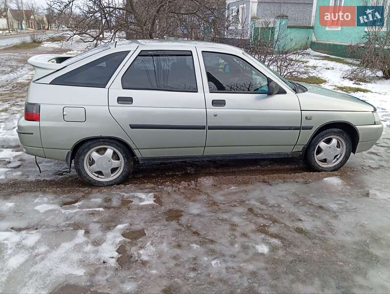 Хэтчбек ВАЗ / Lada 2112 2006 в Вознесенске