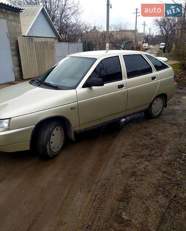 Хэтчбек ВАЗ / Lada 2112 2006 в Днепре