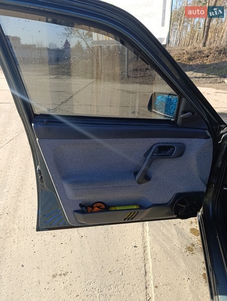 Хэтчбек ВАЗ / Lada 2112 2007 в Змиеве