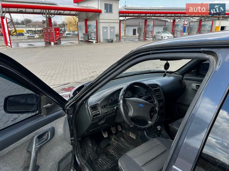 Хэтчбек ВАЗ / Lada 2112 2008 в Виннице