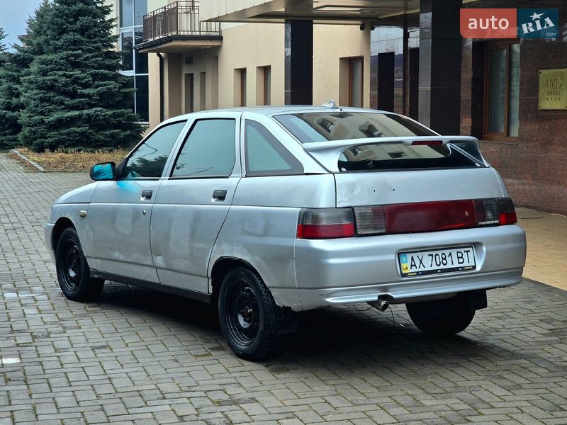 Хэтчбек ВАЗ / Lada 2112 2004 в Харькове