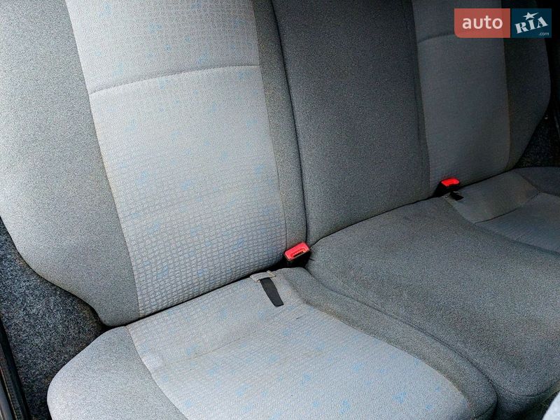 Хэтчбек ВАЗ / Lada 2112 2007 в Тростянце