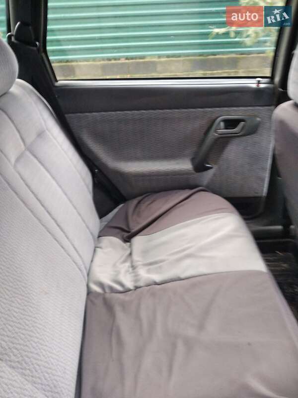 Универсал ВАЗ / Lada 2113 Samara 2002 в Березному