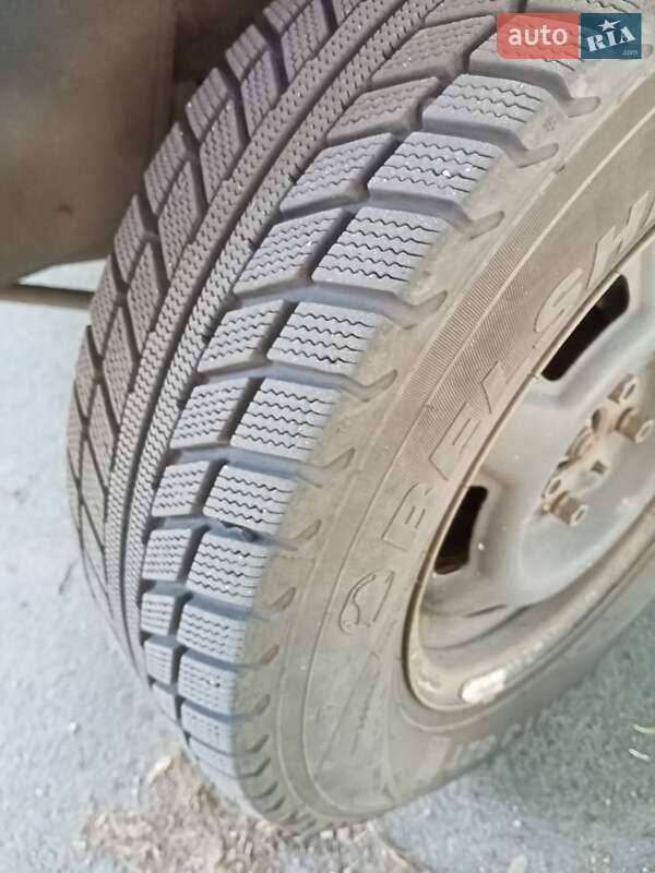 Седан ВАЗ / Lada 2113 Samara 2007 в Киеве