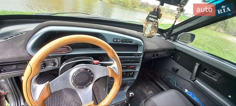 Хэтчбек ВАЗ / Lada 2113 Samara 2008 в Згуровке