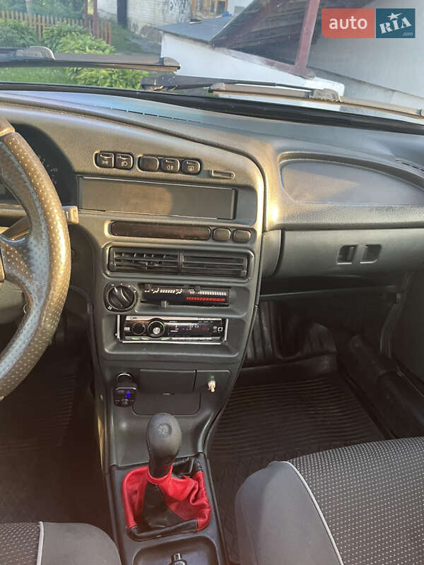 Хэтчбек ВАЗ / Lada 2113 Samara 2005 в Буске