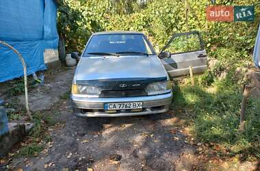 Хэтчбек ВАЗ 2113 Samara 2006 в 
