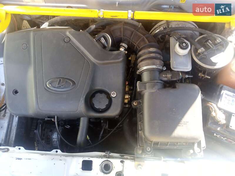 Хэтчбек ВАЗ / Lada 2113 Samara 2008 в Чечельнике