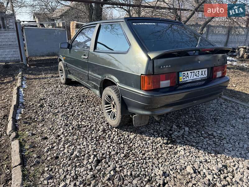 Хэтчбек ВАЗ / Lada 2113 Samara 2006 в Кривом Роге