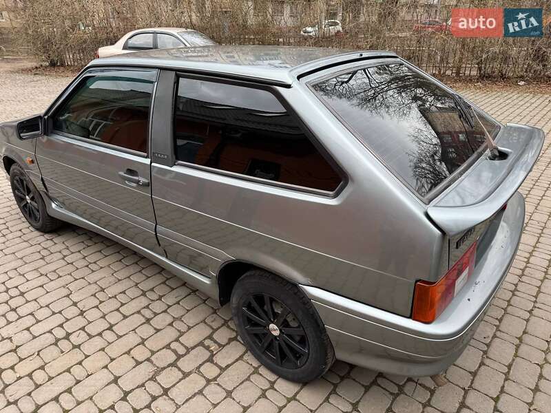 Хэтчбек ВАЗ / Lada 2113 Samara 2011 в Харькове