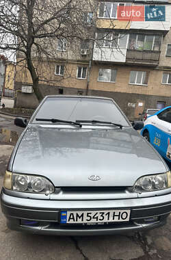 Хэтчбек ВАЗ 2113 Samara 2005 в 