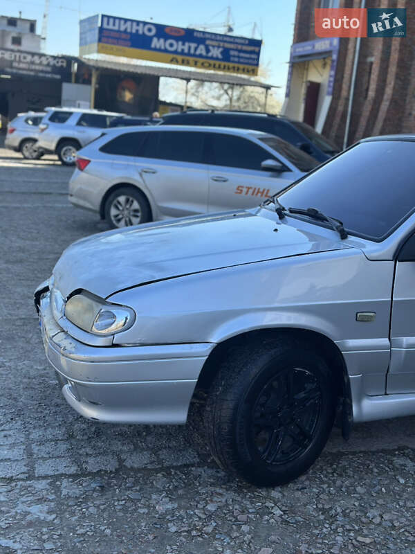 Хэтчбек ВАЗ / Lada 2113 Samara 2008 в Ивано-Франковске фото 4 Хэтчбек ВАЗ / Lada 2113 Samara 2008 в Ивано-Франковске