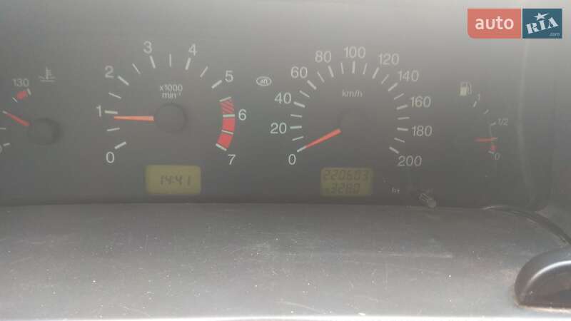 Хэтчбек ВАЗ / Lada 2113 Samara 2008 в Кременчуге