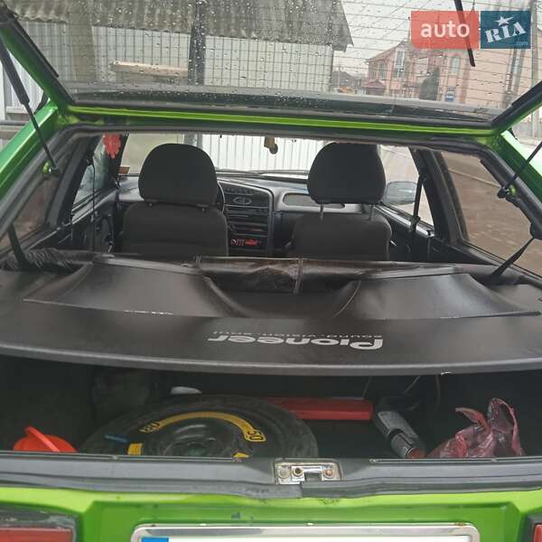 Хетчбек ВАЗ / Lada 2113 Samara 2005 в Кельменцях