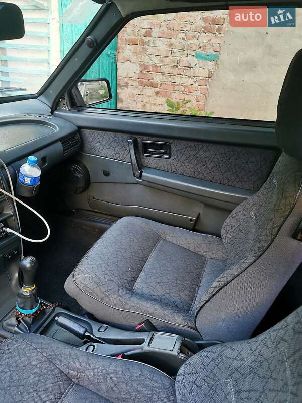 Хэтчбек ВАЗ / Lada 2113 Samara 2005 в Ровно фото 21 Хэтчбек ВАЗ / Lada 2113 Samara 2005 в Ровно