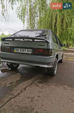 Хэтчбек ВАЗ 2113 Samara 2005 в 