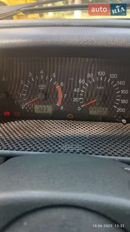 Хэтчбек ВАЗ / Lada 2113 Samara 2011 в Харькове