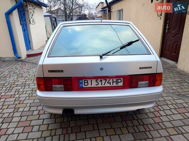 Хэтчбек ВАЗ / Lada 2113 Samara 2013 в Полтаве