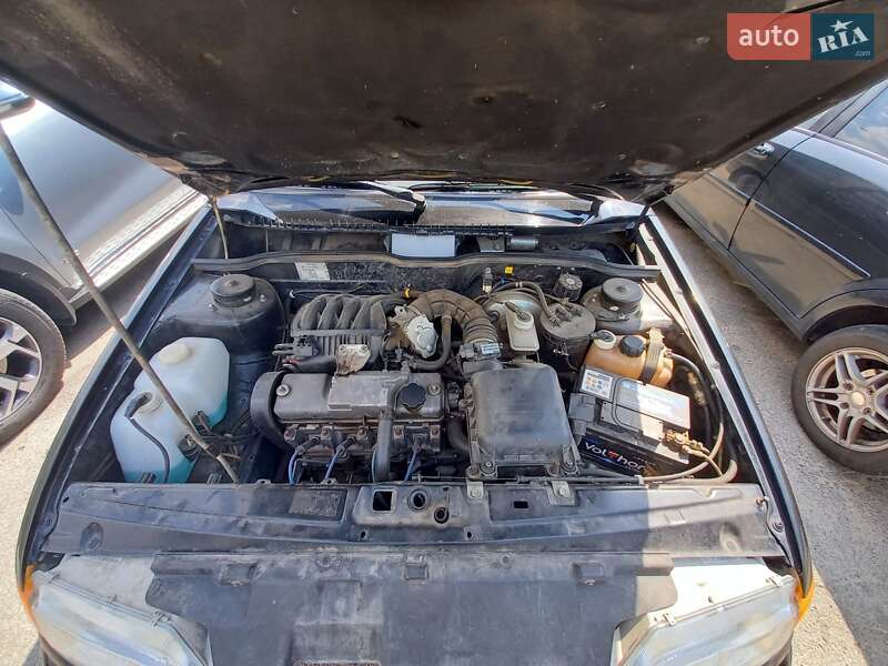 Хэтчбек ВАЗ / Lada 2113 Samara 2012 в Запорожье фото 5 Хэтчбек ВАЗ / Lada 2113 Samara 2012 в Запорожье