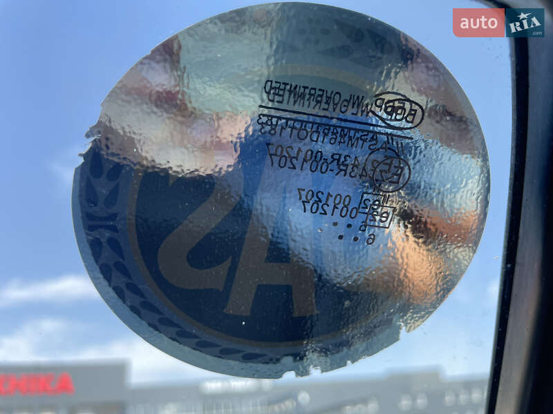 Хэтчбек ВАЗ / Lada 2113 Samara 2006 в Николаеве