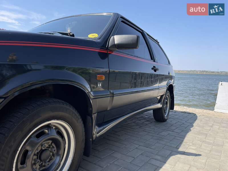 Хэтчбек ВАЗ / Lada 2113 Samara 2006 в Николаеве