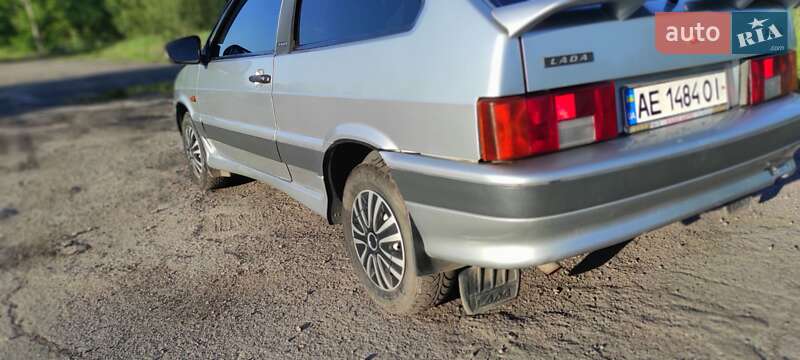 Хетчбек ВАЗ / Lada 2113 Samara 2006 в Павлограді фото 6 Хетчбек ВАЗ / Lada 2113 Samara 2006 в Павлограді