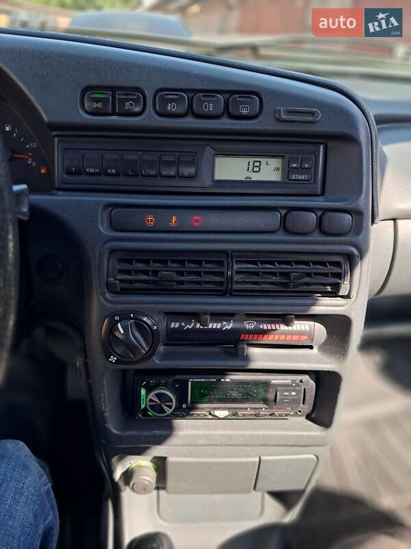 Хэтчбек ВАЗ / Lada 2113 Samara 2011 в Кропивницком