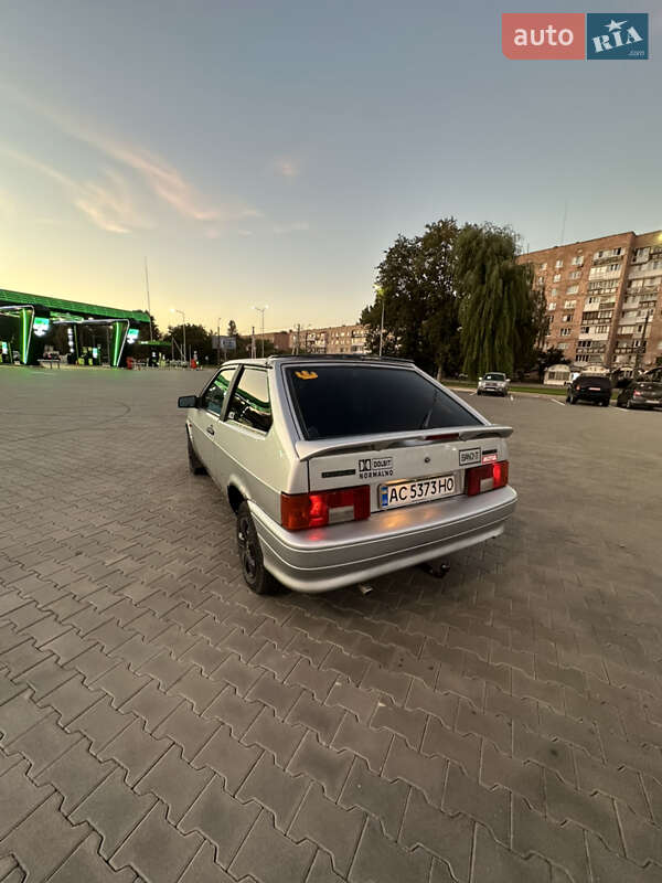 Хэтчбек ВАЗ / Lada 2113 Samara 2006 в Луцке