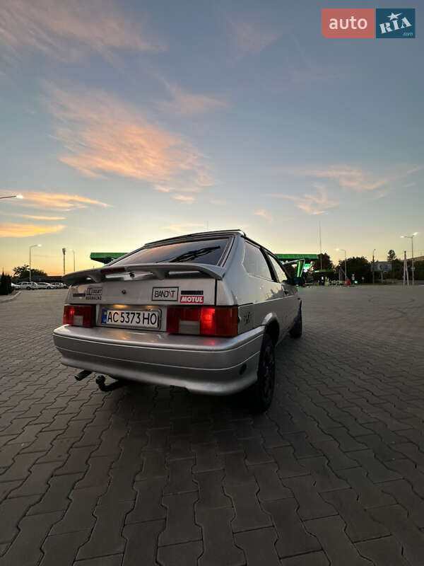 Хэтчбек ВАЗ / Lada 2113 Samara 2006 в Луцке