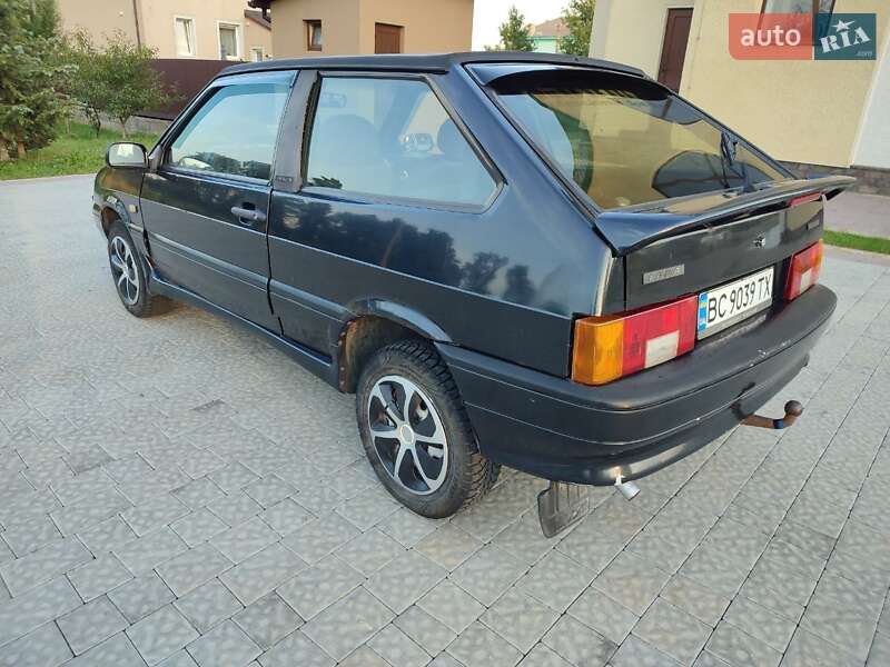 Хэтчбек ВАЗ / Lada 2113 Samara 2005 в Львове