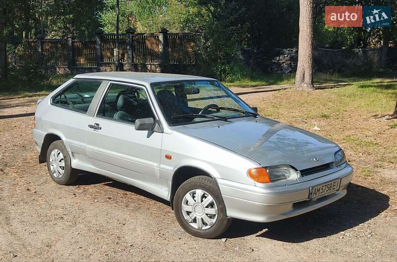 Хэтчбек ВАЗ / Lada 2113 Samara 2007 в Житомире