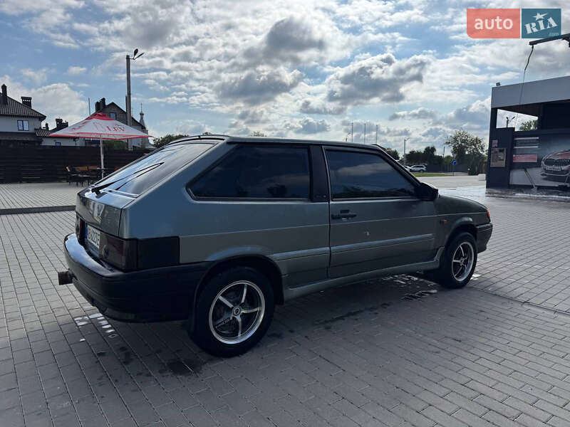 Хэтчбек ВАЗ / Lada 2113 Samara 2011 в Каменец-Подольском