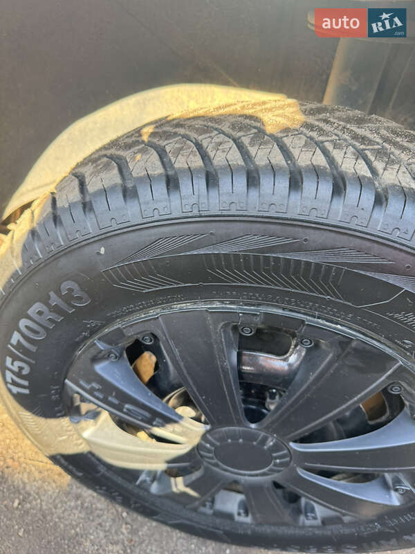 Хетчбек ВАЗ / Lada 2113 Samara 2008 в Запоріжжі фото 13 Хетчбек ВАЗ / Lada 2113 Samara 2008 в Запоріжжі