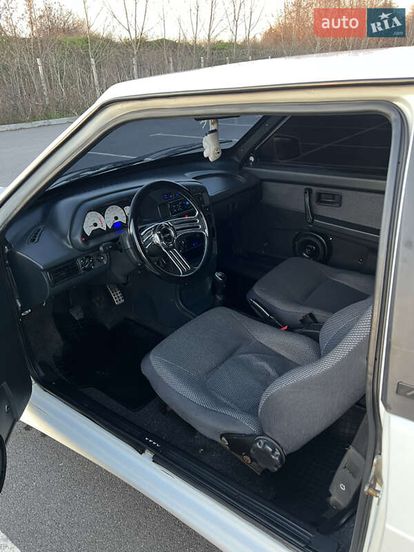 Хетчбек ВАЗ / Lada 2113 Samara 2011 в Вінниці