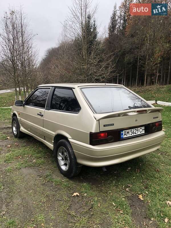 Хэтчбек ВАЗ / Lada 2113 Samara 2006 в Виннице