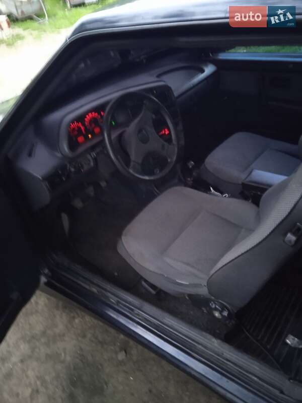 Хэтчбек ВАЗ / Lada 2113 Samara 2007 в Калуше фото 7 Хэтчбек ВАЗ / Lada 2113 Samara 2007 в Калуше